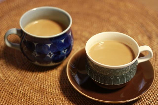 Чем полезен чай с молоком при разных болезнях беременным и кормящим