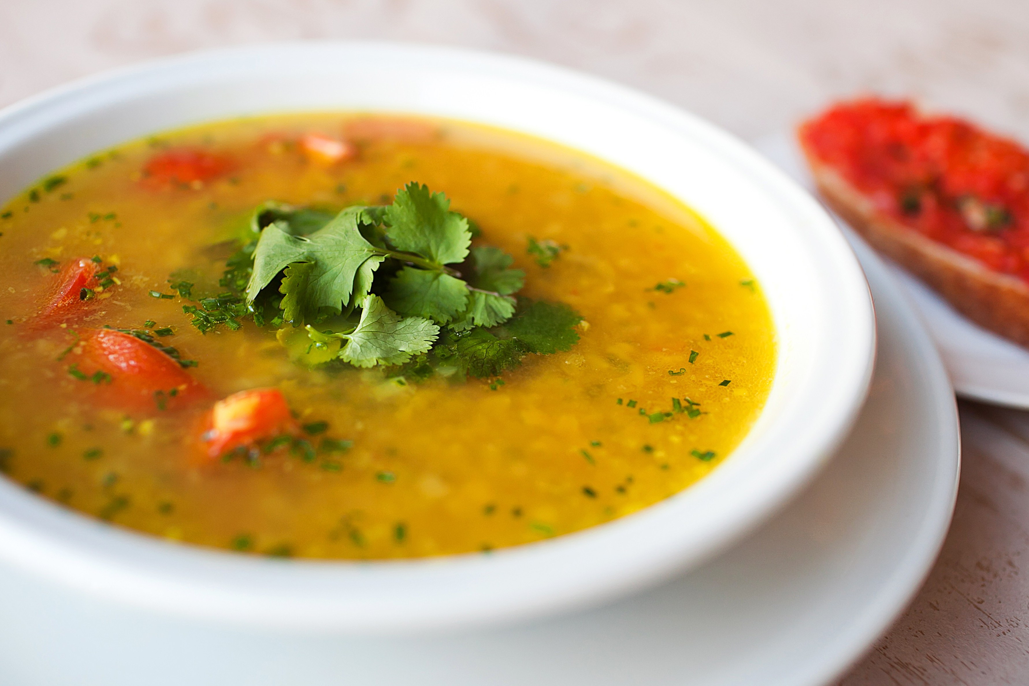 Легкий томатный суп «Имбирный»